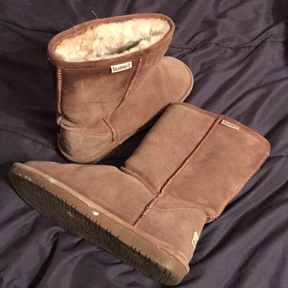 Bearpaw fur women’s boots size 11